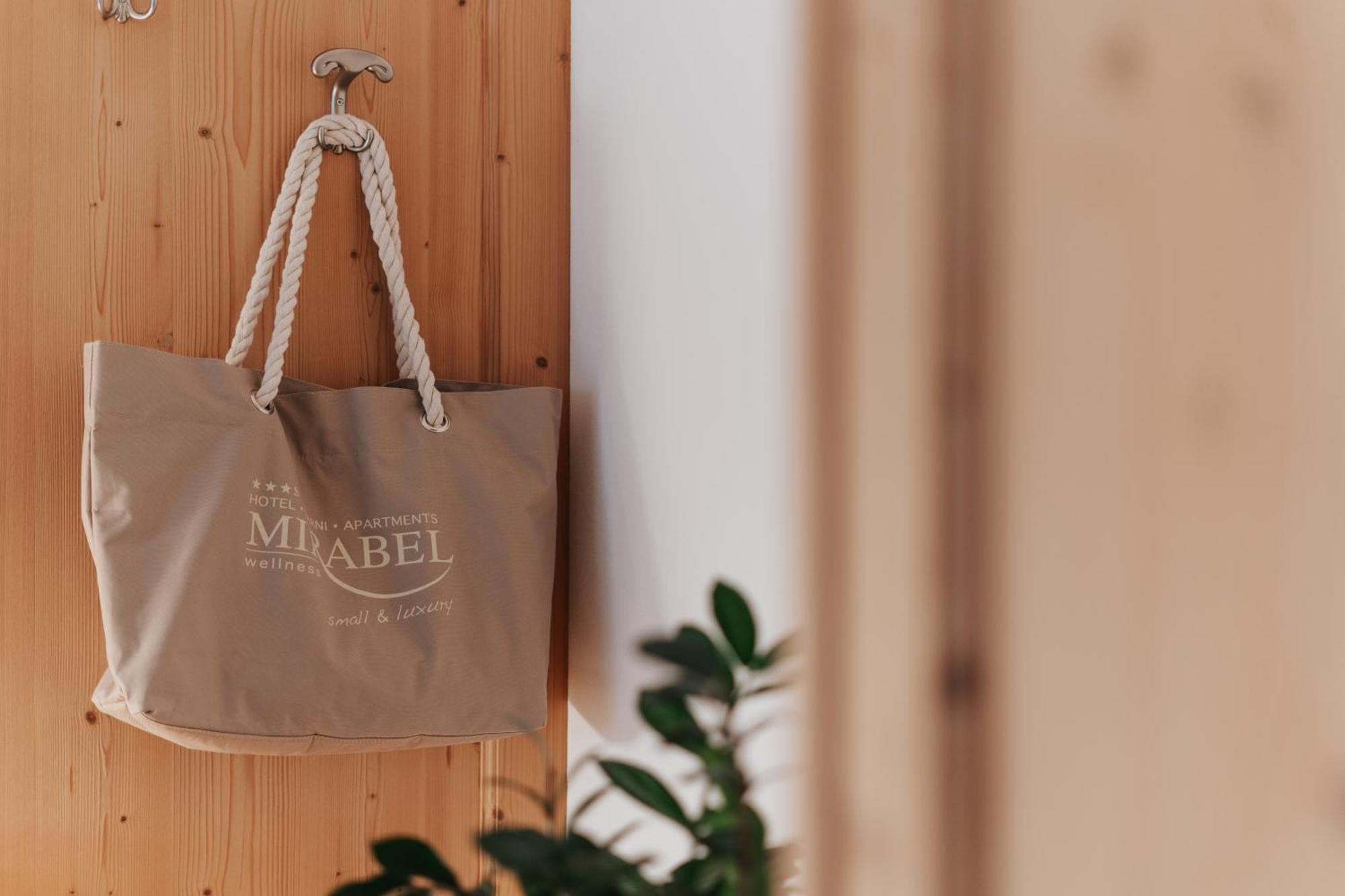 B&B Hotel Mirabel Ορτιζέι Εξωτερικό φωτογραφία