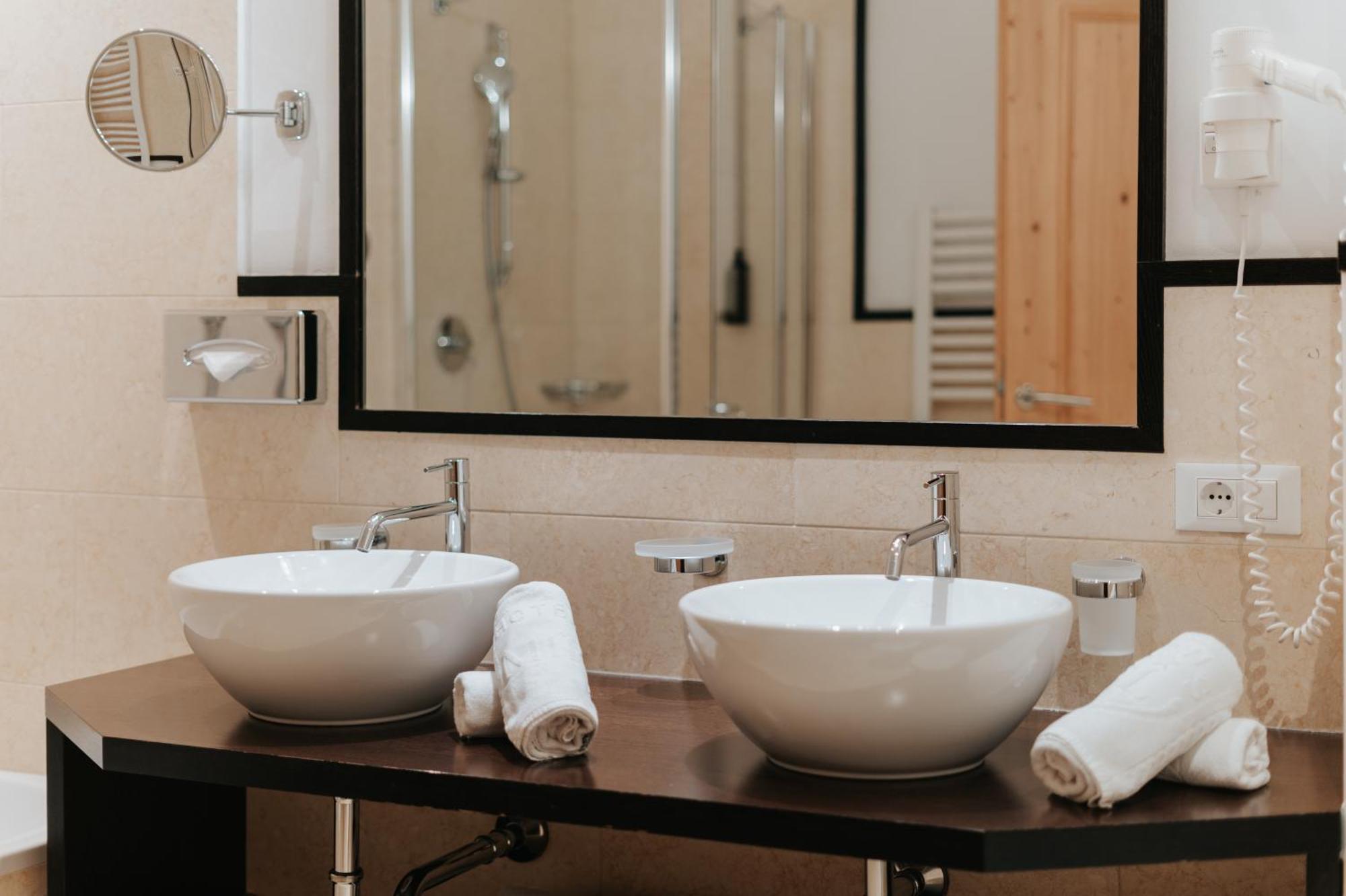 B&B Hotel Mirabel Ορτιζέι Δωμάτιο φωτογραφία