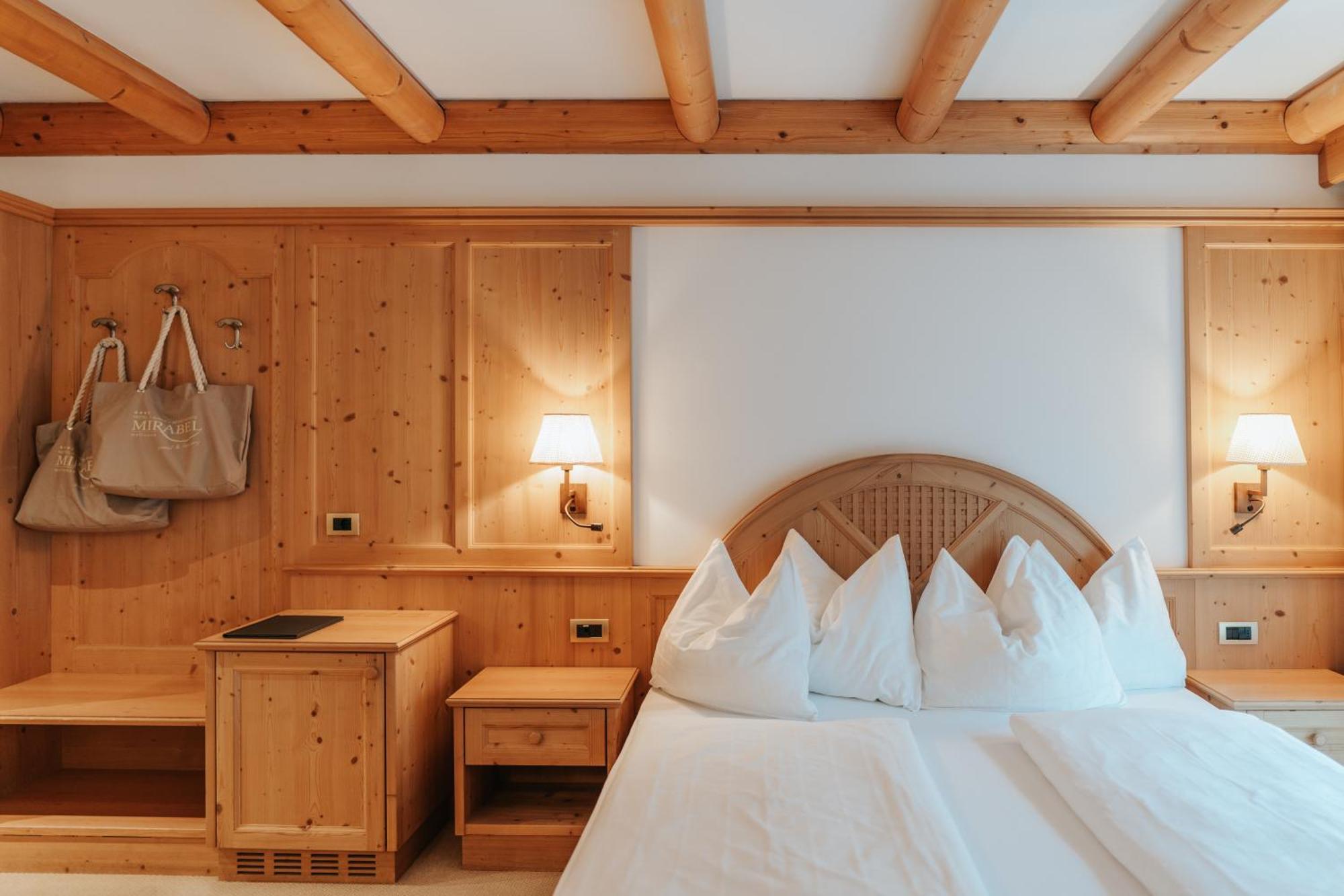 B&B Hotel Mirabel Ορτιζέι Δωμάτιο φωτογραφία