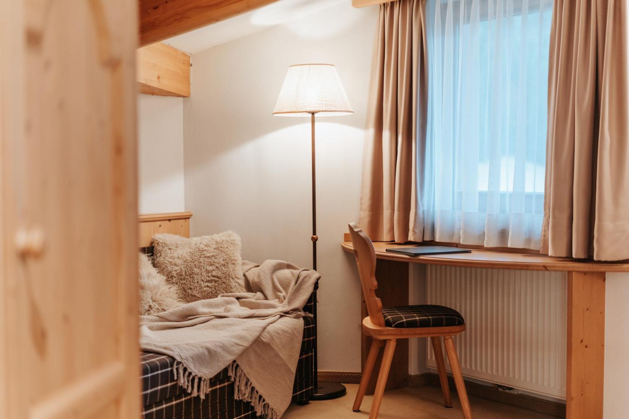 B&B Hotel Mirabel Ορτιζέι Εξωτερικό φωτογραφία