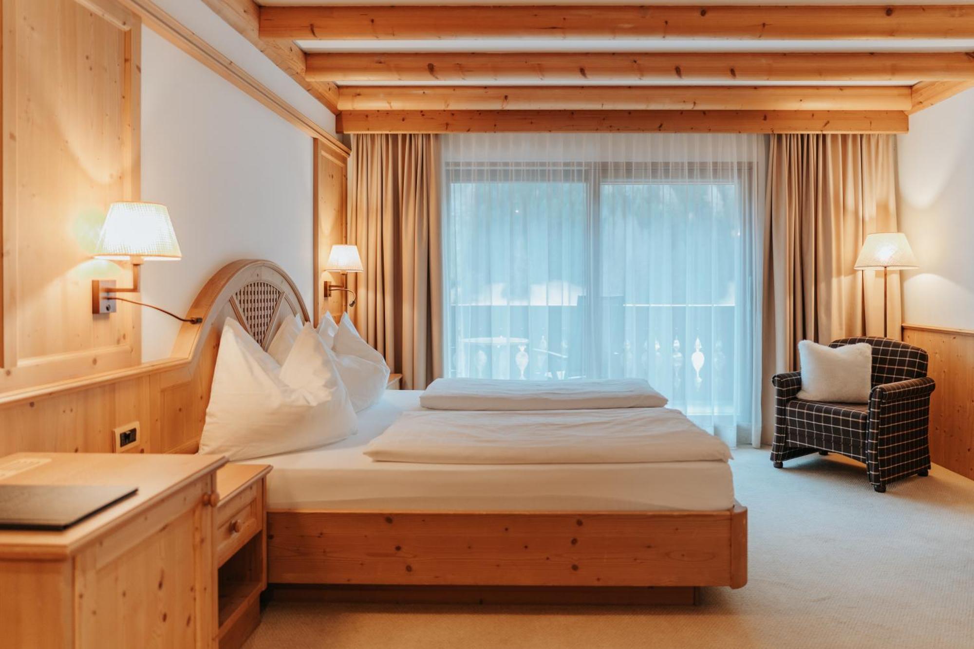 B&B Hotel Mirabel Ορτιζέι Δωμάτιο φωτογραφία